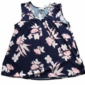 XL navy floral top NWT